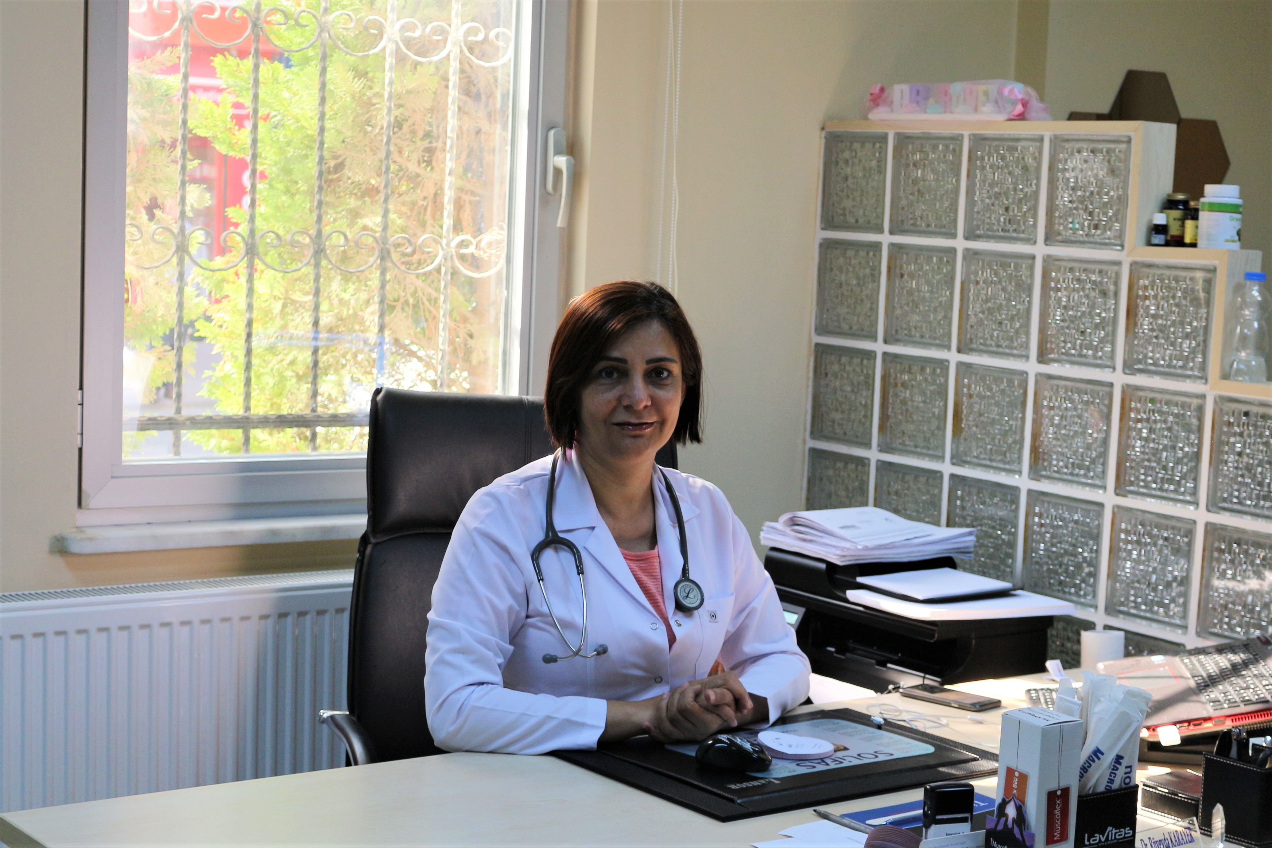 Dr. Rüveyda Karayer